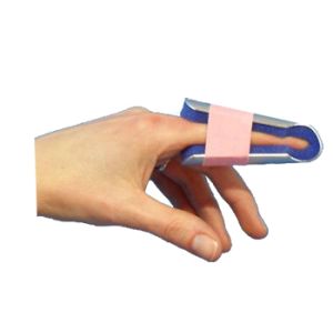 Stecca per Frattura Dita a Campana Farmasplint Misura Grande Preformata in Alluminio Modellabile con Imbottitura in Spugna Poliuretanica Antiallergica Radiotrasparente 15 Cm
